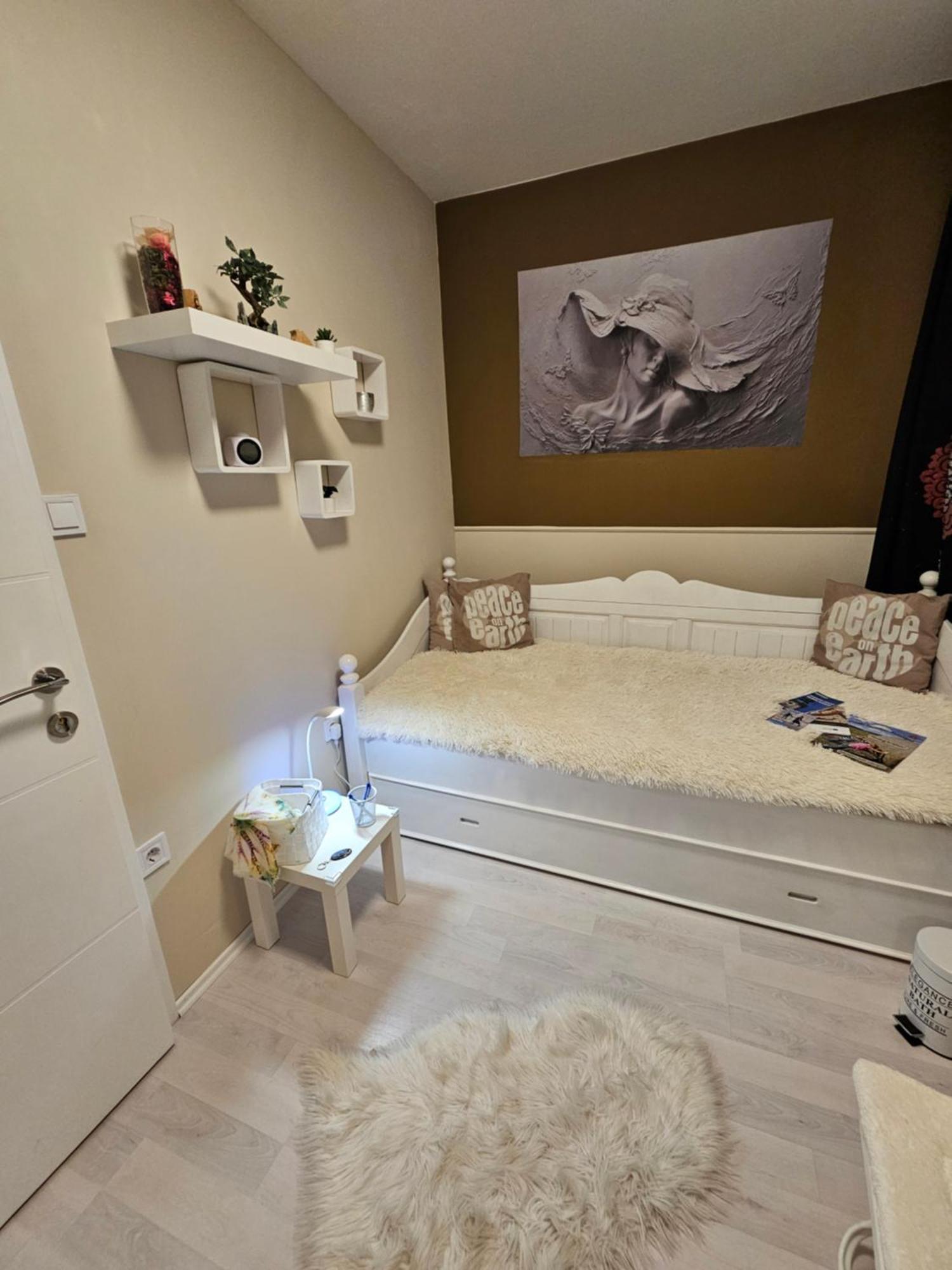 Derkovits Appartman Szombathely Bagian luar foto